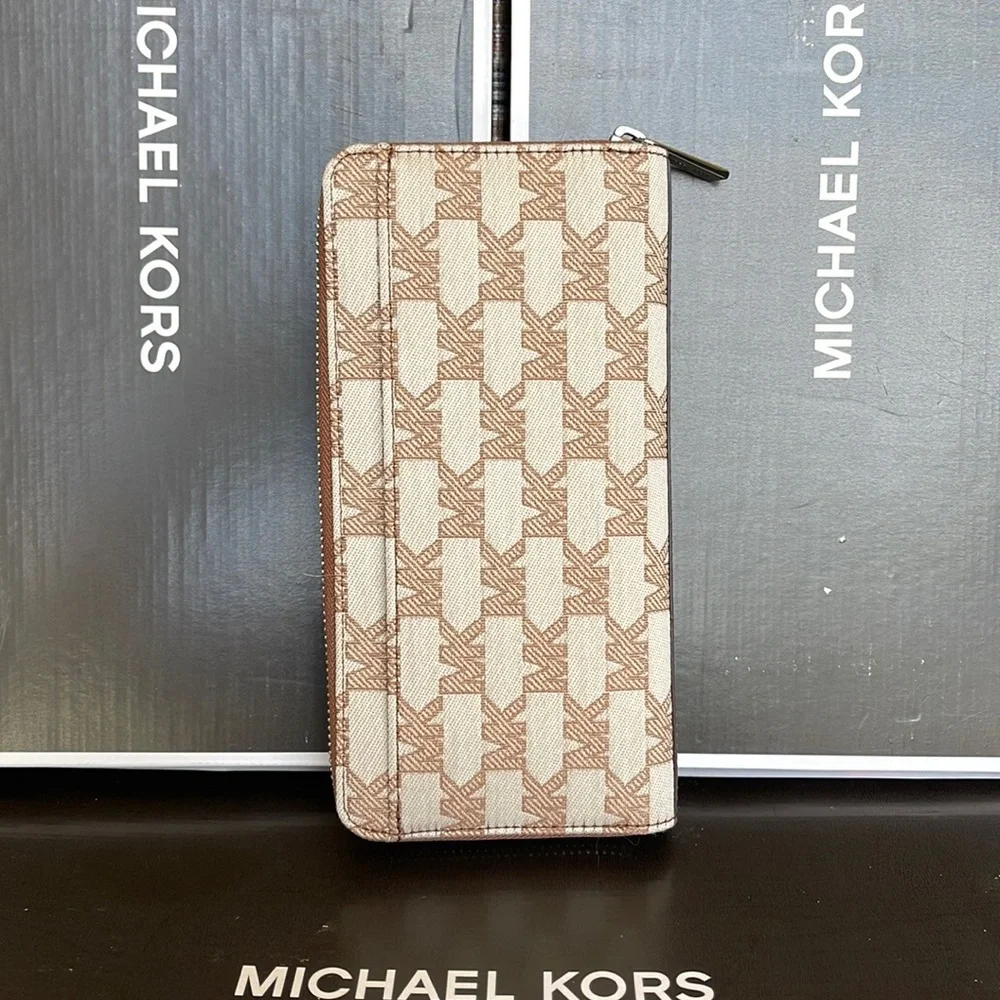 Michael Kors Men’s Women’s Cooper Tech Zip Around Continental Wallet Cream Multi